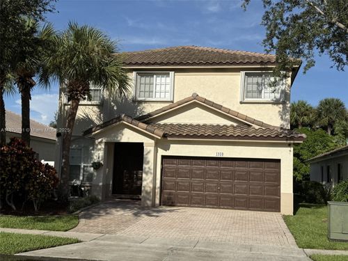 1930 Nw 171st Ave, Pembroke Pines, FL, 33028-2043 | Card Image