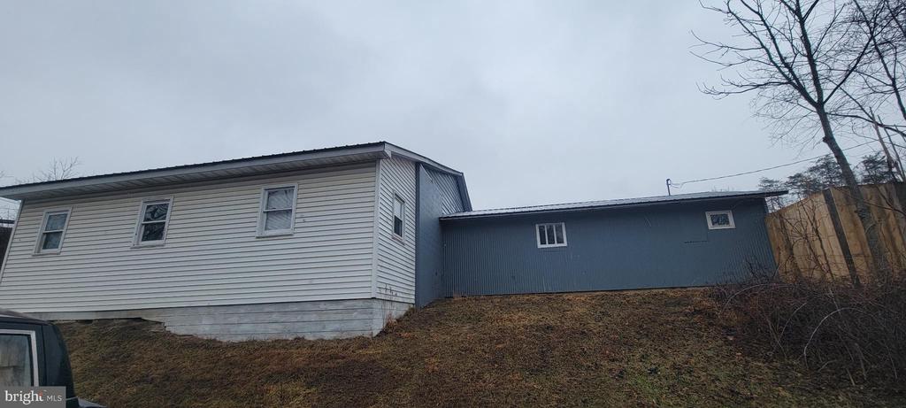 Residential in DANVILLE 3