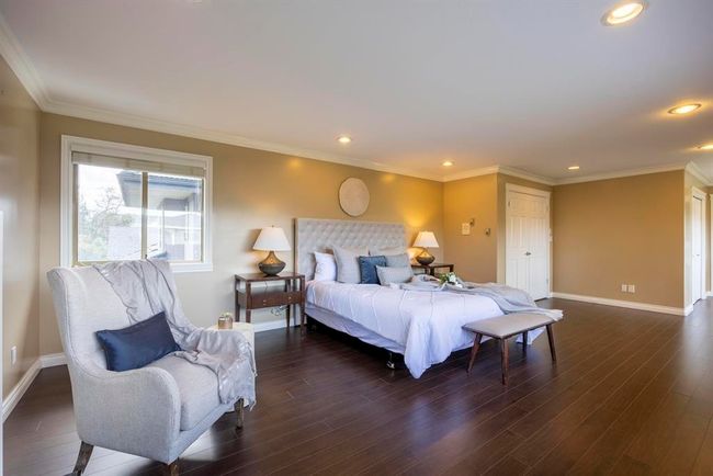7975 Sunnymede Gate, House other with 4 bedrooms, 4 bathrooms and 5 parking in Richmond BC | Image 21