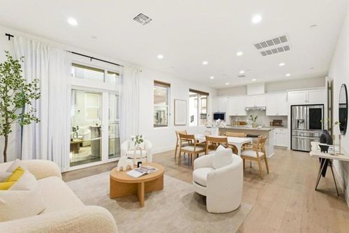 254 Terraine St, San Jose, CA, 95110-2423 | Card Image