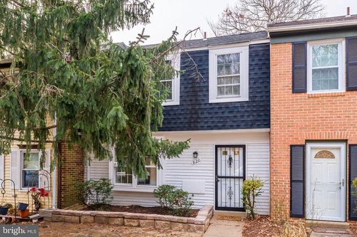 920 Windsor Ct, STERLING, VA, 20164-4914 | Card Image