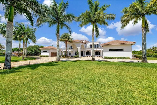 4610 Sw 178 Th Ave, House other with 8 bedrooms, 8 bathrooms and null parking in Southwest Ranches FL | Image 79