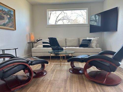 157 E White Rock, Buchanan Dam, TX, 78609-4207 | Card Image