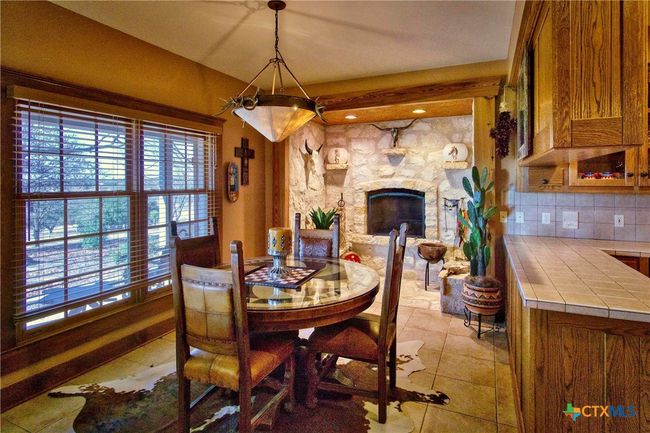 521 Bluff Creek Rd, Home with 3 bedrooms, 4 bathrooms and null parking in Center Point TX | Image 13
