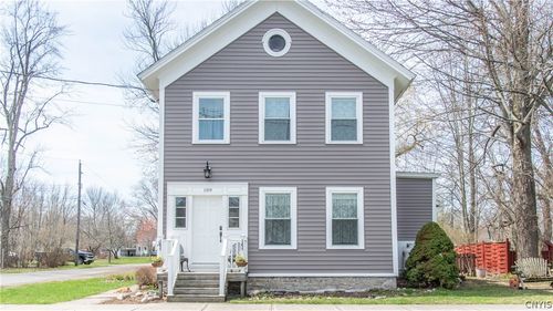 189 S Market St, Cape Vincent, NY, 13618 | Card Image