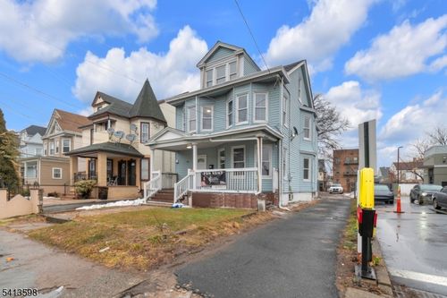 635 Madison Ave, Paterson, NJ, 07514-2819 | Card Image