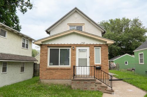 1303 Fremont Ave, Saint Paul, MN, 55106-5302 | Card Image