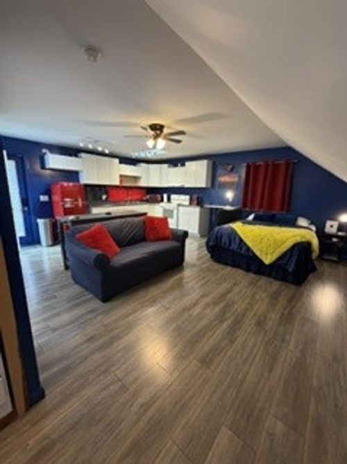 b-902 Mcclurkan Ave, Nashville, TN, 37206-3318 | Card Image