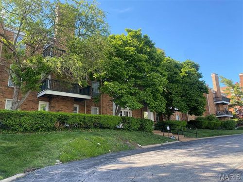 14-10381 Oxford Hill Dr, Saint Louis, MO, 63146-6602 | Card Image
