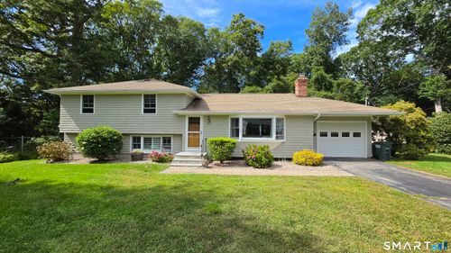 261 Ridgewood Dr, Mystic, CT, 06355-2029 | Card Image