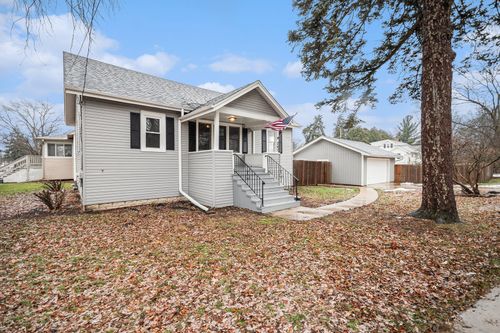 247 N West Rd, Lombard, IL, 60148-1575 | Card Image