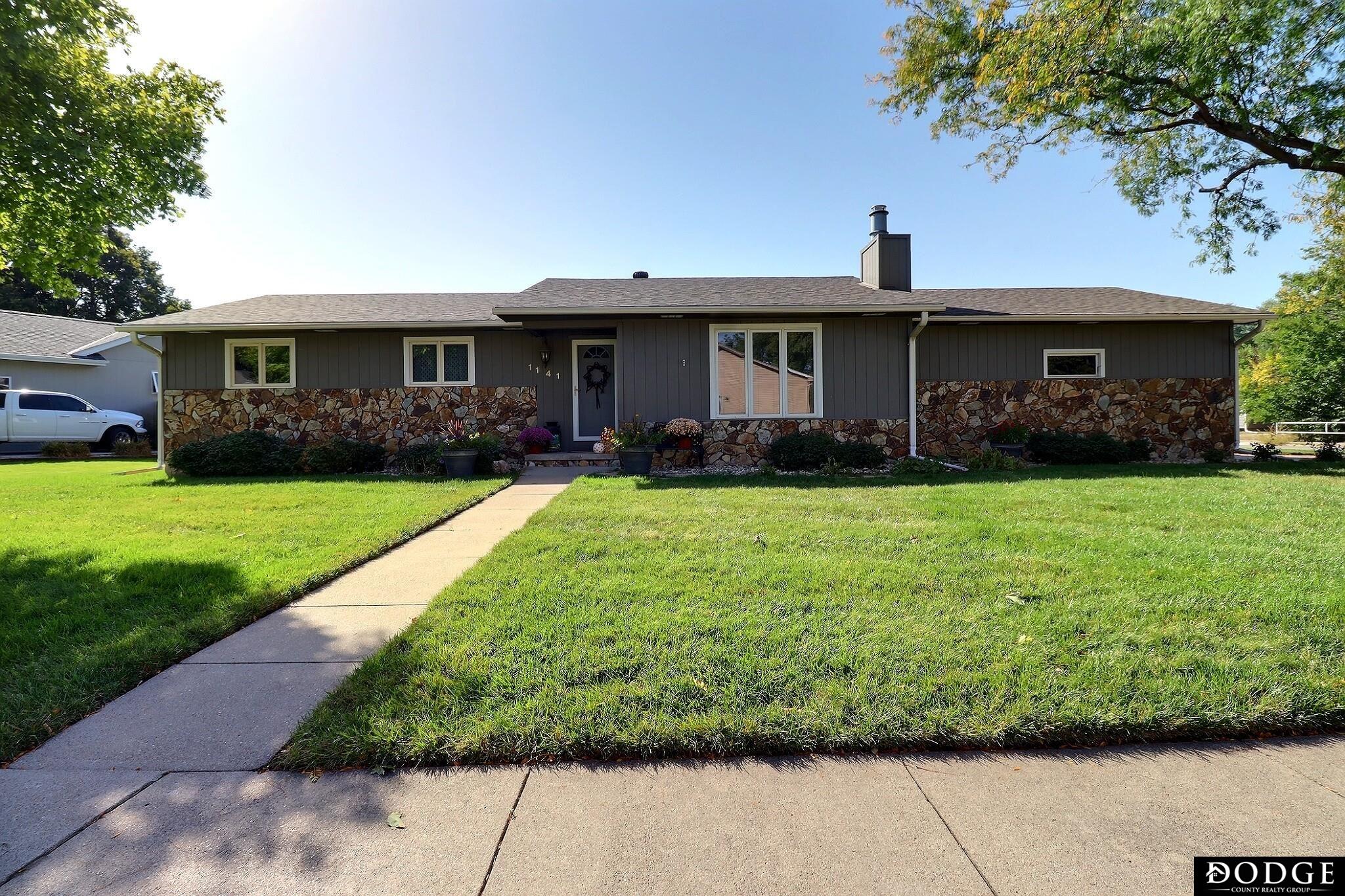 Nelson Ln, Fremont, NE 68025