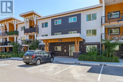 106 - 4820 Cedar Ridge Pl, Condo with 2 bedrooms, 2 bathrooms and 2 parking in Nanaimo BC | Image 2