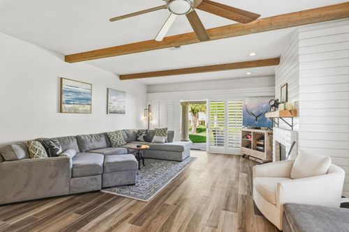 289 Vista Royale Cir W, Palm Desert, CA, 92211-1742 | Card Image