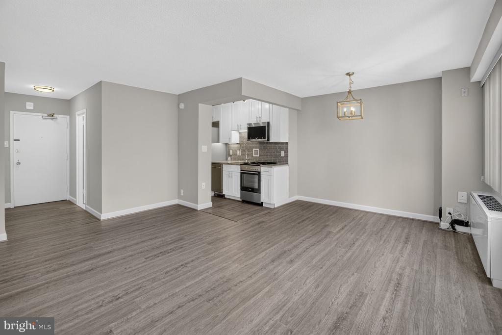 Residential in CHEVY CHASE