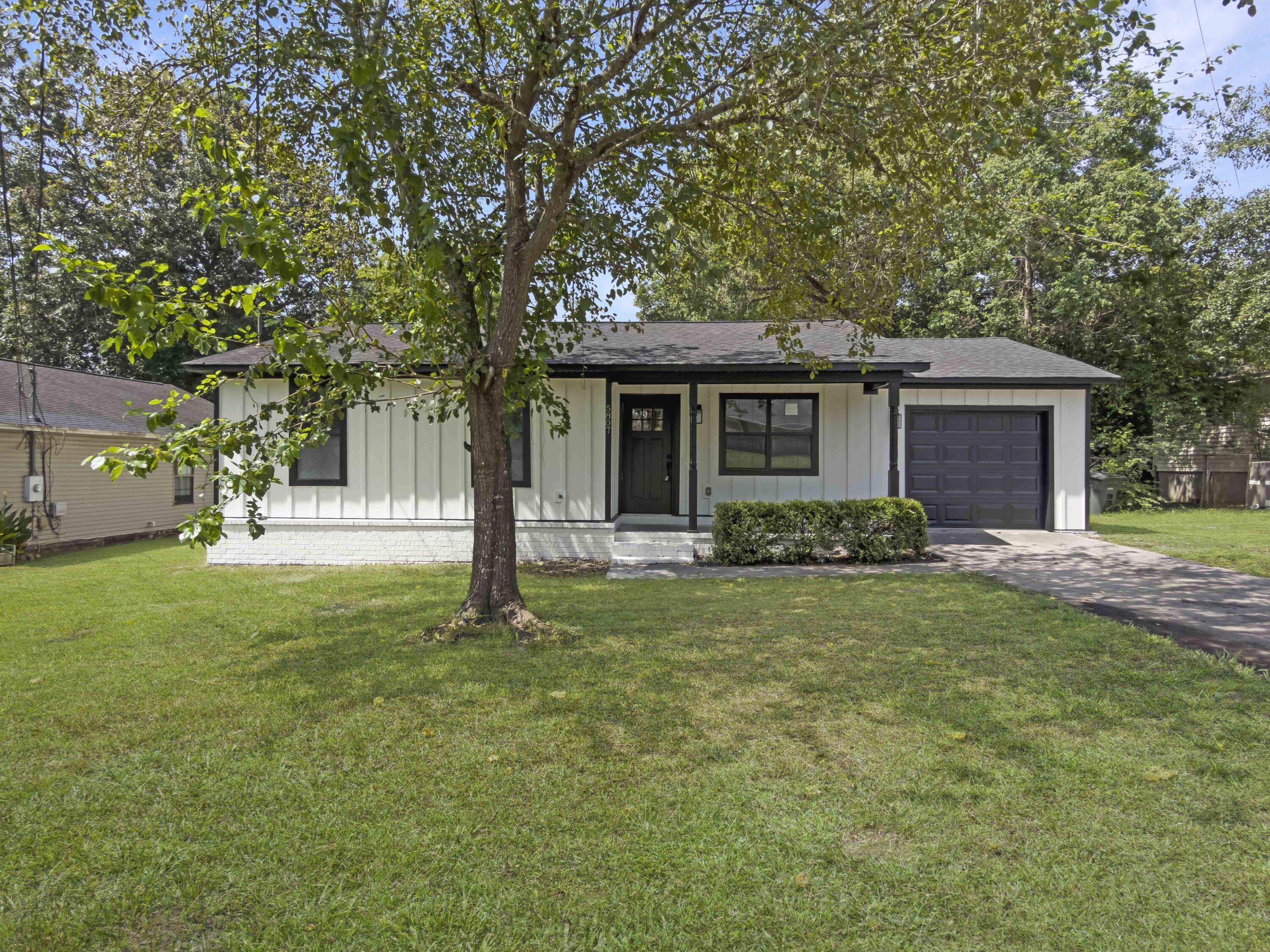 Residential in Hanahan