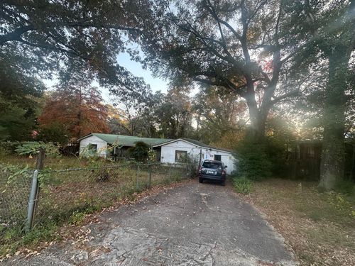 300 Bay Avenue, DeFuniak Springs, FL, 32435 | Card Image