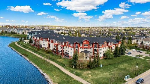 201-162 Country Village Cir Ne, Calgary, AB, T3K0E6 | Card Image