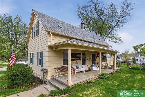 3015 Grebe Street, Omaha, NE, 68112 | Card Image