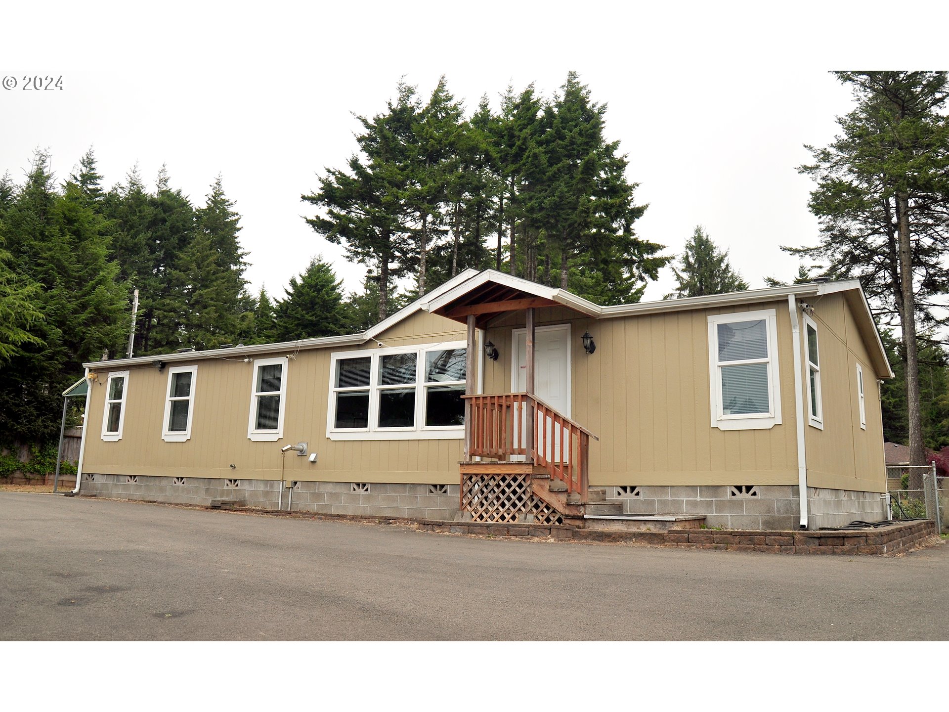 Libby Ln, Coos Bay, OR 97420