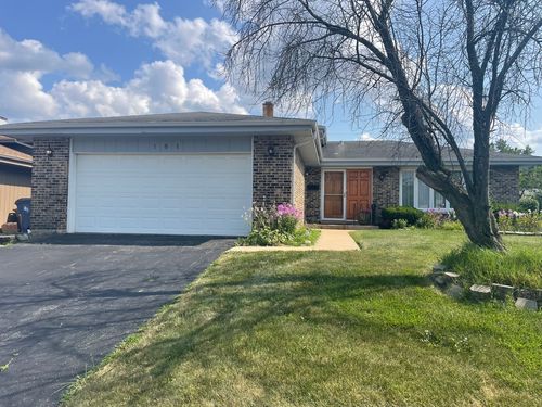 181 E Schubert Ave, Glendale Heights, IL, 60139-2023 | Card Image