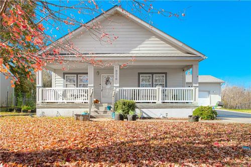 3316 N 85th Pl, Kansas City, KS, 66109-1027 | Card Image