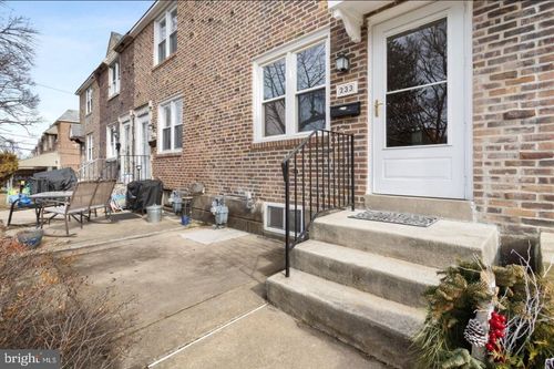 233 N Bishop Ave, CLIFTON HEIGHTS, PA, 19018-1129 | Card Image