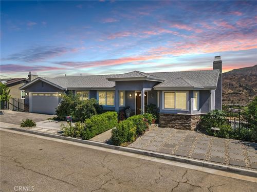 9339 Hillrose St, Shadow Hills, CA, 91040-1703 | Card Image
