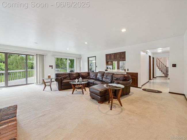 09-4677-Rolling-Ridge-Rd-West-Bloomfield-Township-MI-48323-WindowStill-19.jpg | Image 7