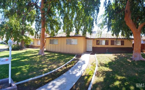 3105 Doris Lane, Bakersfield, CA, 93304 | Card Image