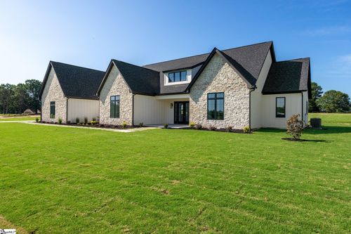 742 Garrison Rd, Pelzer, SC, 29669-9394 | Card Image