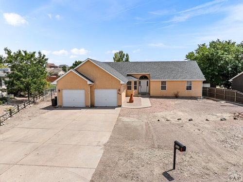 830 S Aguilar Dr, Pueblo West, CO, 81007-7578 | Card Image