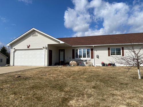 203 Jefferson St, Buhl, MN, 55713-4423 | Card Image