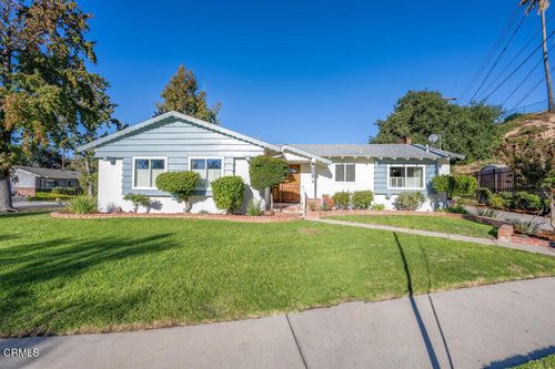9413 La Reina Pl, Tujunga, CA, 91042-3426 | Card Image