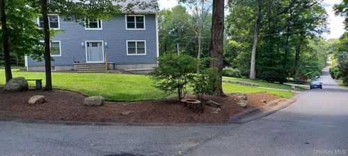 7 Tulip Rd, Lake Lincolndale, NY, 10541-5418 | Card Image