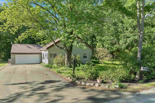 3 Carter Rd, Merrimack, NH, 03054-2222 | Card Image