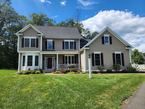 15 Quinns Ct, Avon, CT, 06001-3025 | Card Image