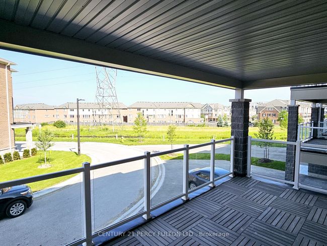 107 - 2540 William Jackson Dr, Condo with 2 bedrooms, 2 bathrooms and 3 parking in Pickering ON | Image 7