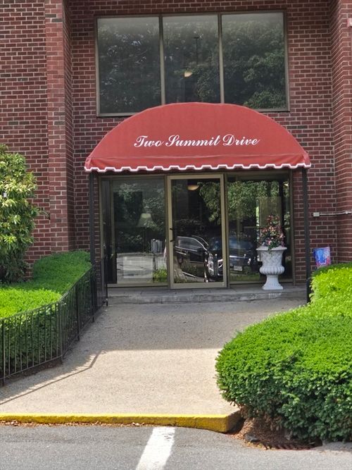 apt-47-2 Summit Dr, Reading, MA, 01867-4044 | Card Image
