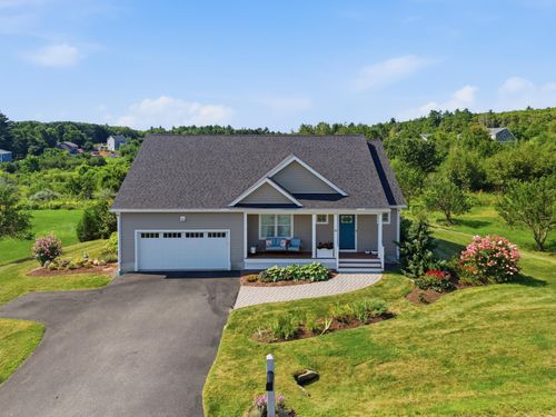 30 Apple Way, Epping, NH, 03042-4410 | Card Image
