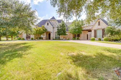 155 Country Vista Cir, Burleson, TX, 76028-7877 | Card Image