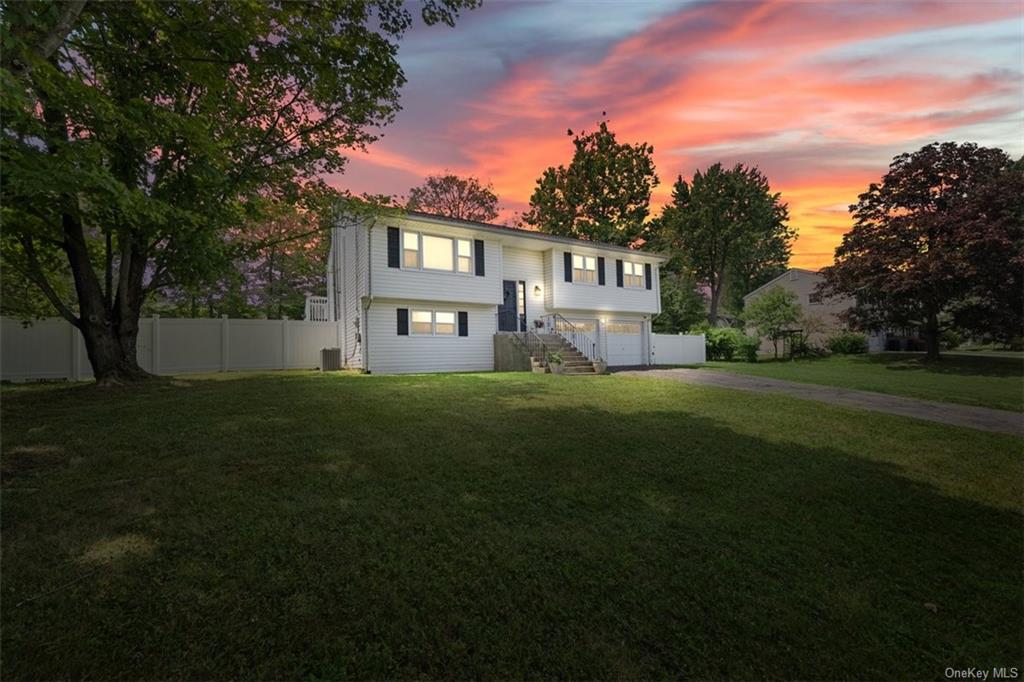 High Ridge Rd, Monroe, NY 10950