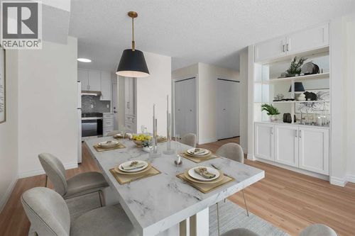 611 67 Ave Sw, Calgary, AB, T2V0M3 | Card Image