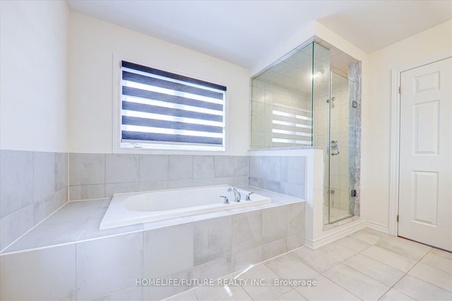 1345 Apollo St, House other with 4 bedrooms, 3 bathrooms and 4 parking in Oshawa ON | Image 28