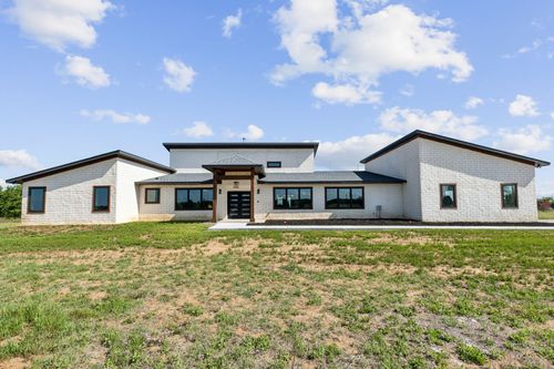 700 Brown Rd, Palo Pinto, TX, 76484-3942 | Card Image