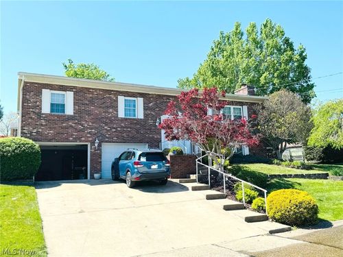 46 Oak Circle, Parkersburg, WV, 26101 | Card Image