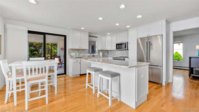 8648 Lakeshore - HD Drone Photography_36.jpg | Image 36
