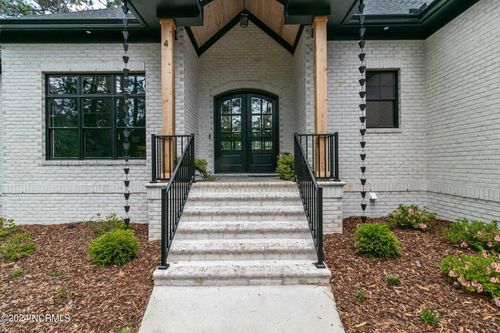 4 Kenilwood Ct, Pinehurst, NC, 28374-8737 | Card Image
