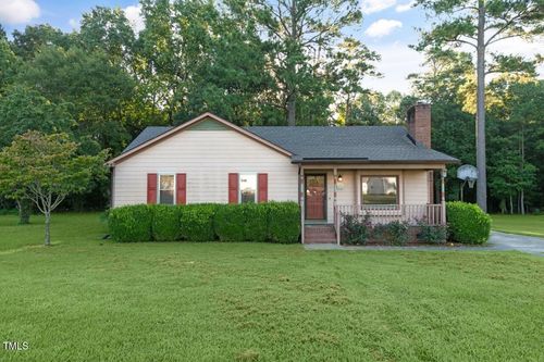 102 Pear Tree Ln, Clayton, NC, 27520-9040 | Card Image