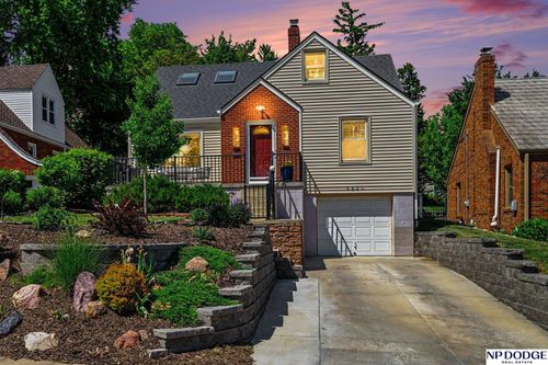 6220 William St, Omaha, NE, 68106-1564 | Card Image